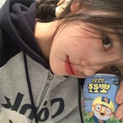 默默的我，不默默的我们